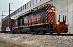 WE 7003 leads 291 under the Y Bridge.